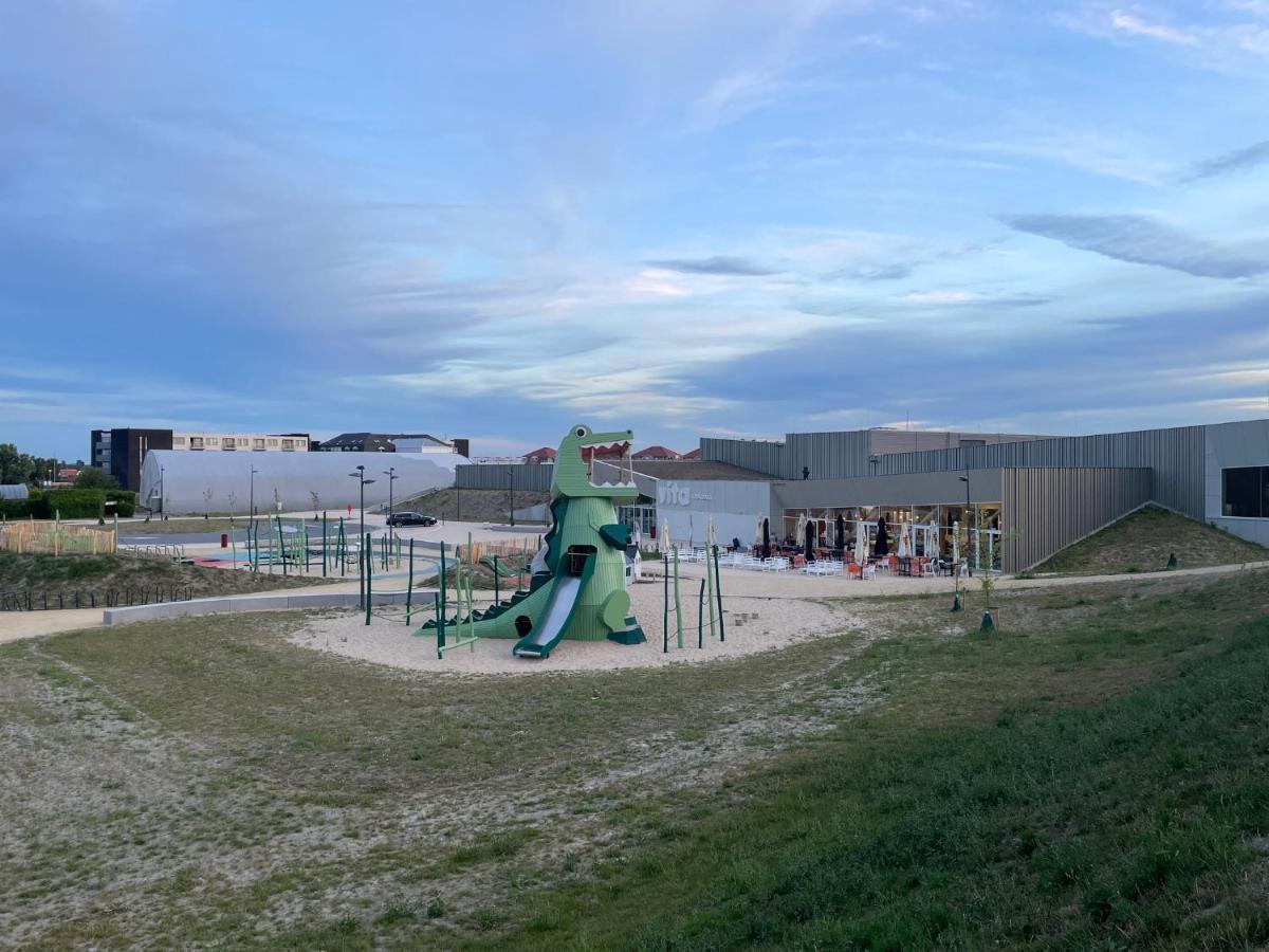 Hotel Acropolis " Op Het Sportiefste Park Van De Kust " Middelkerke Exteriér fotografie