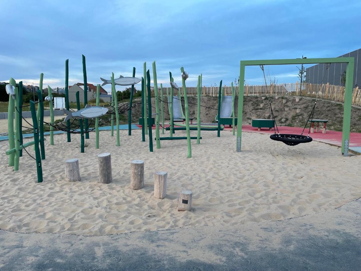 Hotel Acropolis " Op Het Sportiefste Park Van De Kust " Middelkerke Exteriér fotografie